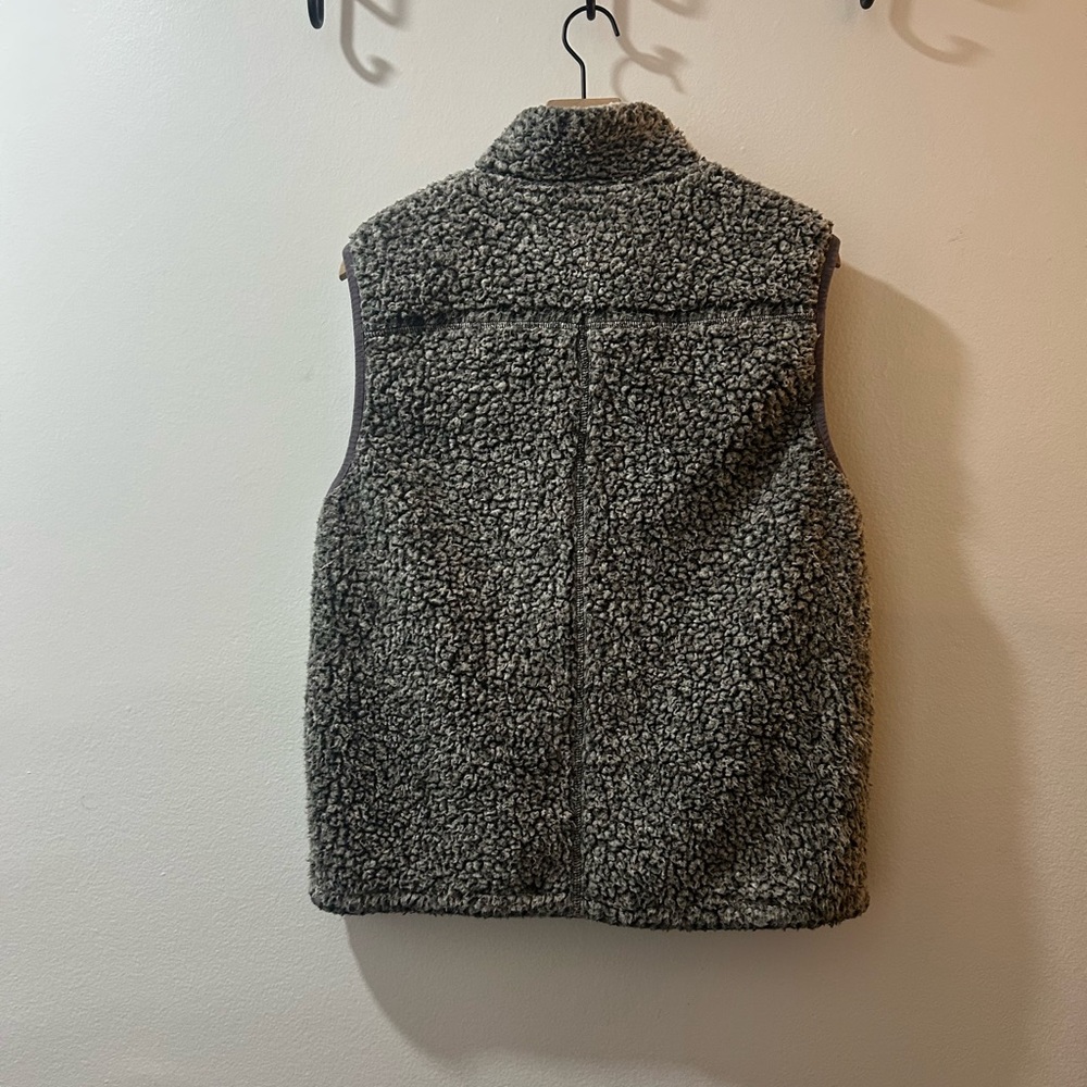 True Grit Fleece Vest - Picture 2 of 6